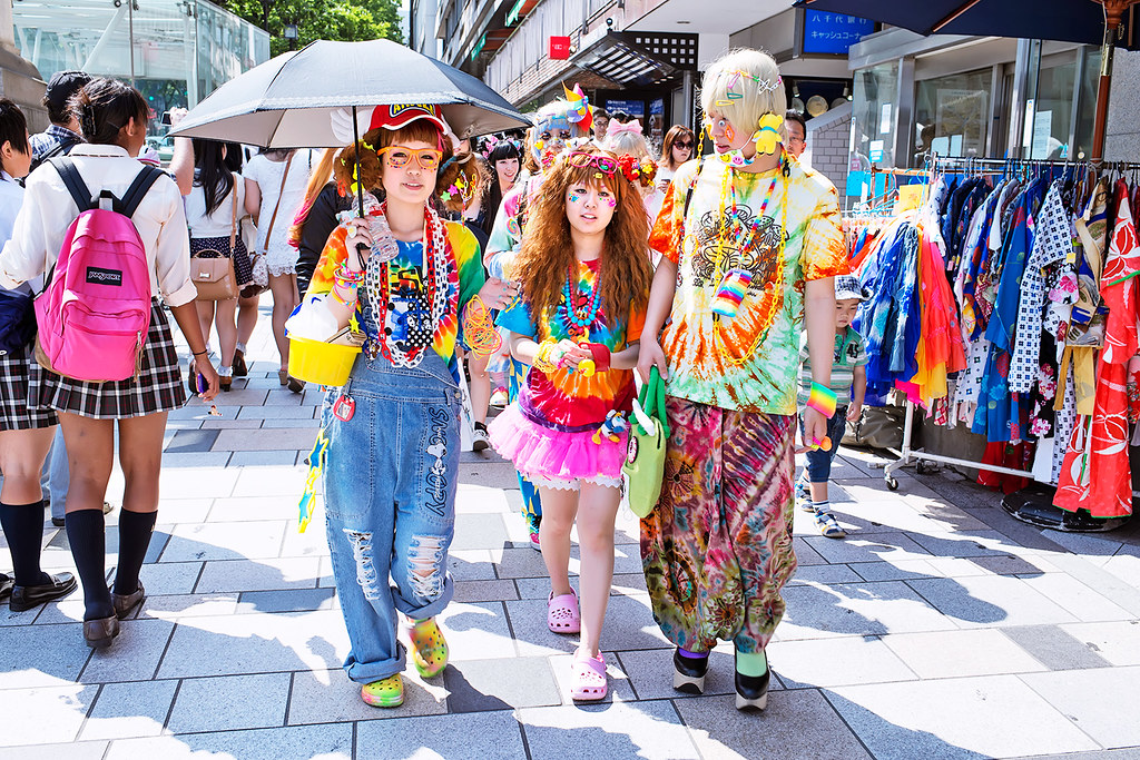 Sub-culture decora dans les rues de Harajuku